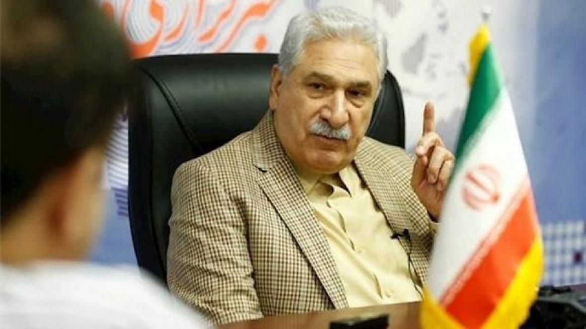 خدمت صادقانه مجموعه های مختلف مردم را پای کار می آورد خدمت صادقانه مجموعه های مختلف مردم را پای کار می آورد