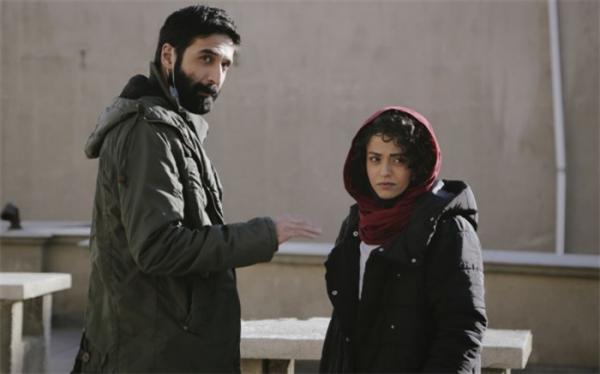 شمش طلا حاتمی کیا با سه بازیگر جدید شمش طلا حاتمی کیا با سه بازیگر جدید