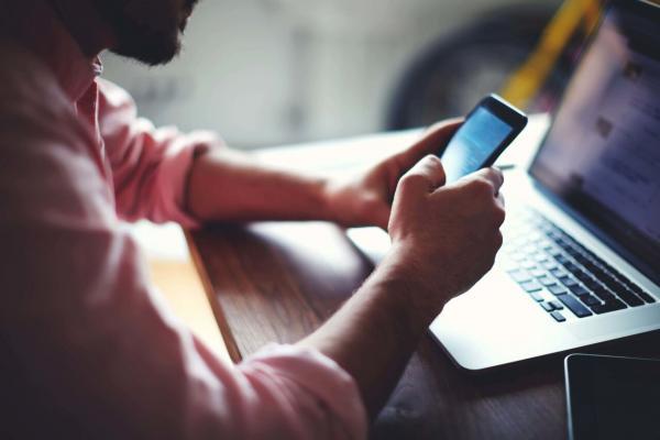 برنامه های موبایلی به تغییر شخصیت کمک می کنند؟ برنامه های موبایلی به تغییر شخصیت یاری می نمایند؟