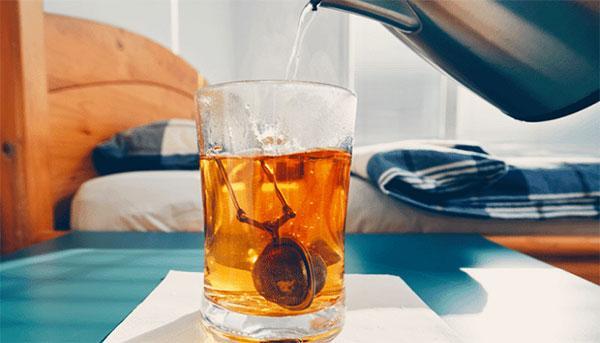 7 نوشیدنی شبانه برای کاهش وزن 7 نوشیدنی شبانه برای کاهش وزن
