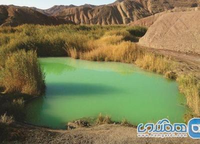 چشمه شگفت انگیز تلخاب در لاسجرد سرخه واقع شده است
